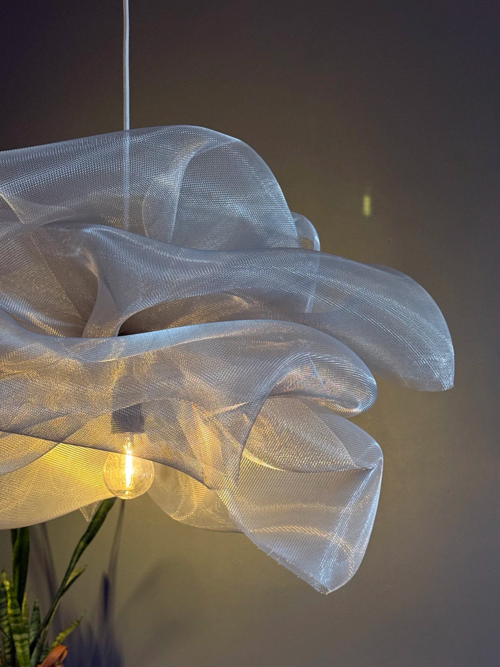 White Petal Pendant Light