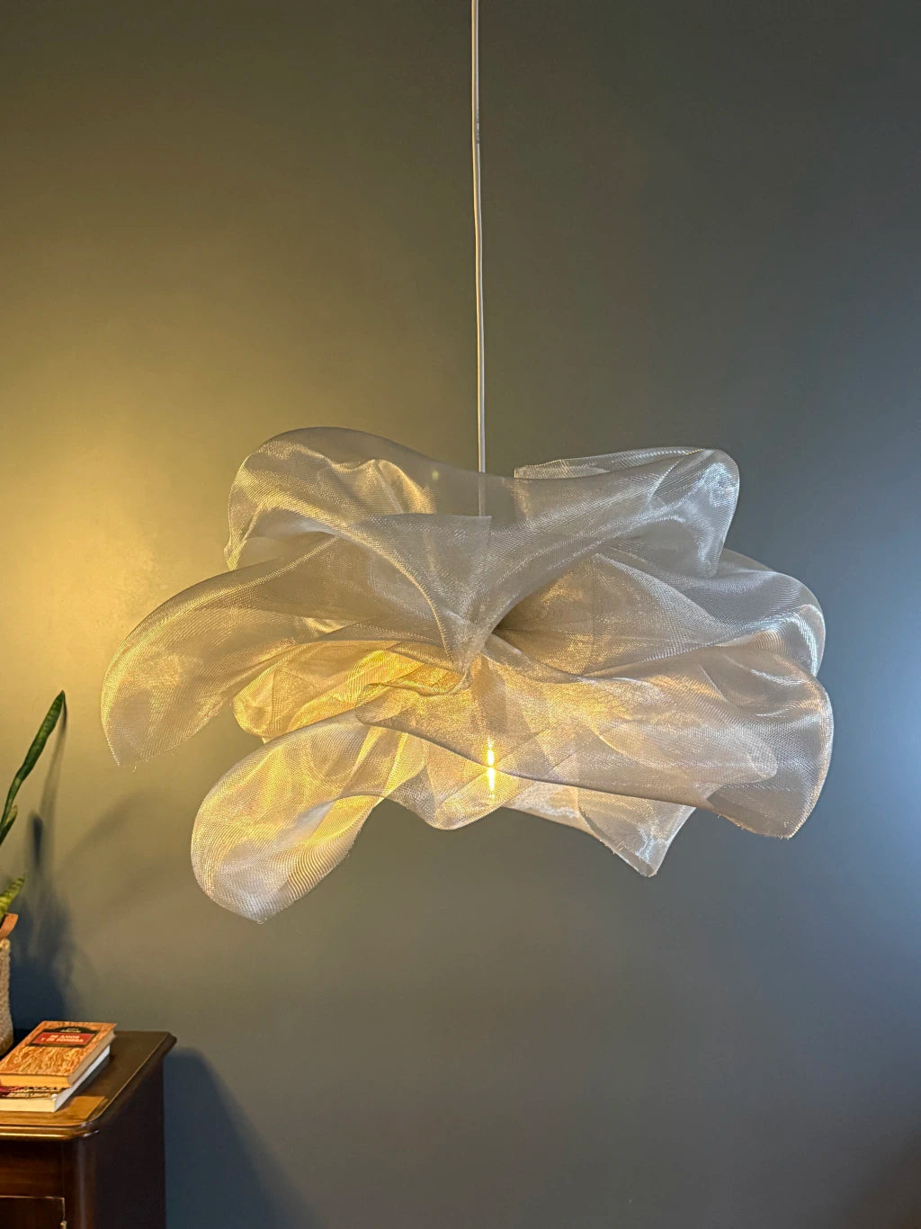 White Petal Pendant Light
